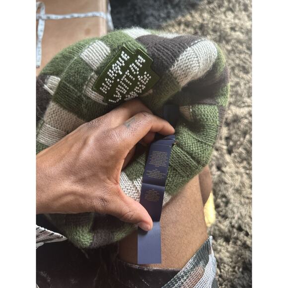 Louis Vuitton Camouflage beaded marque beanie bonnet - Picture 10 of 11